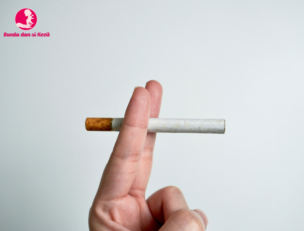 Thirdhand Smoke: Bahaya Tersembunyi Rokok yang Mengintai Bayi Meski Tak Dihirup Langsung